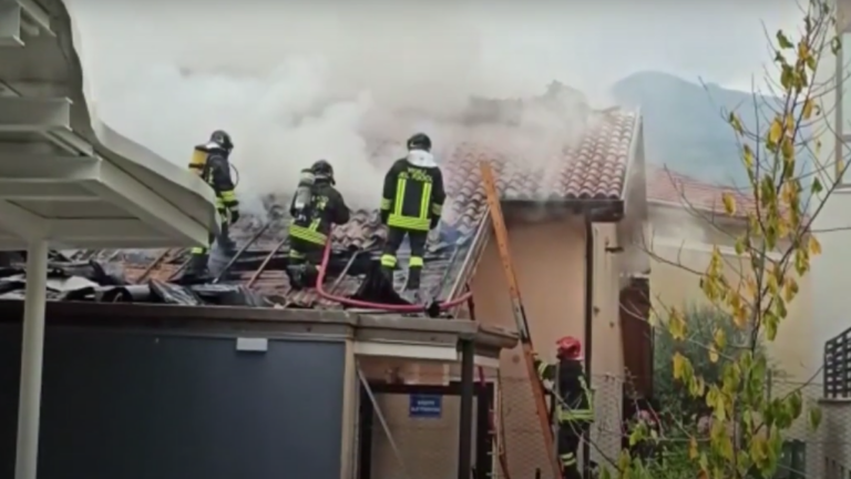 A Quero brucia casa di riposo