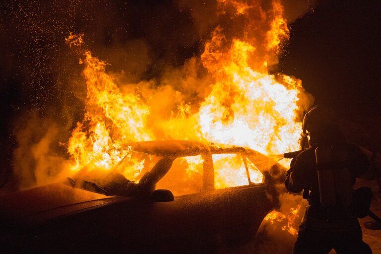 San Luca, incendiata l'auto dell'assessore Francesco Cosmo