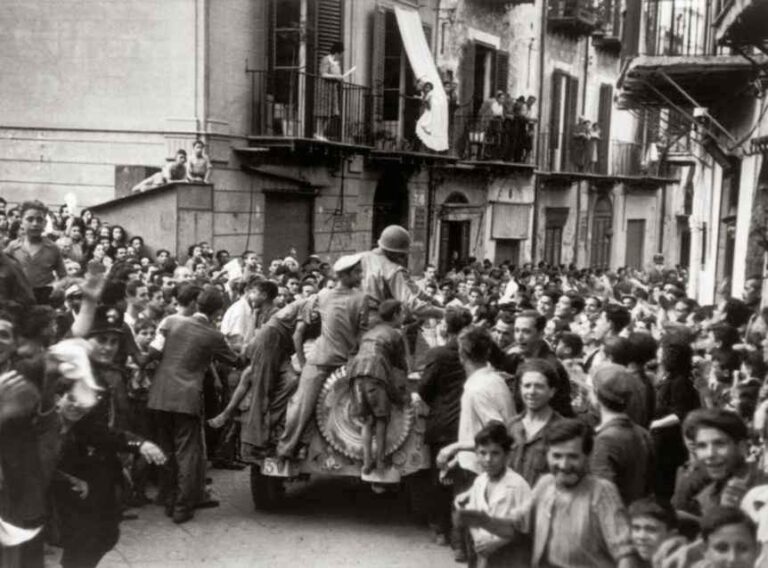 1943: la conquista dell'Europa e lo sbarco in Sicilia