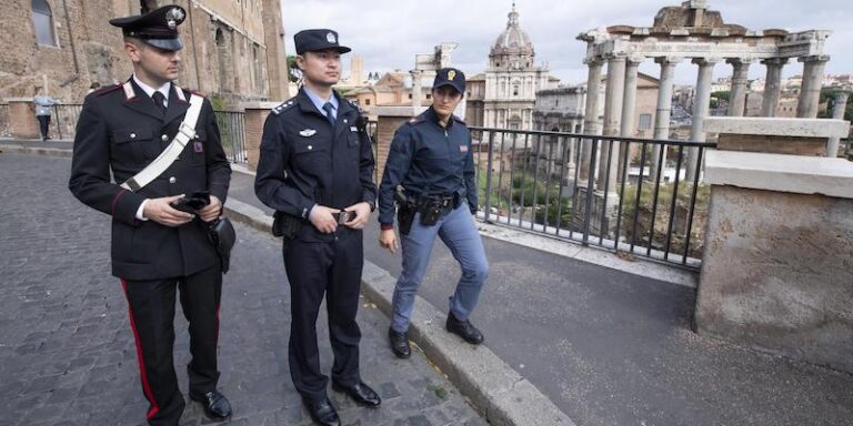 polizia cinese in italia