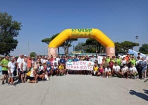 800 podisti al "Giro del Lago" al Lido delle Nazioni