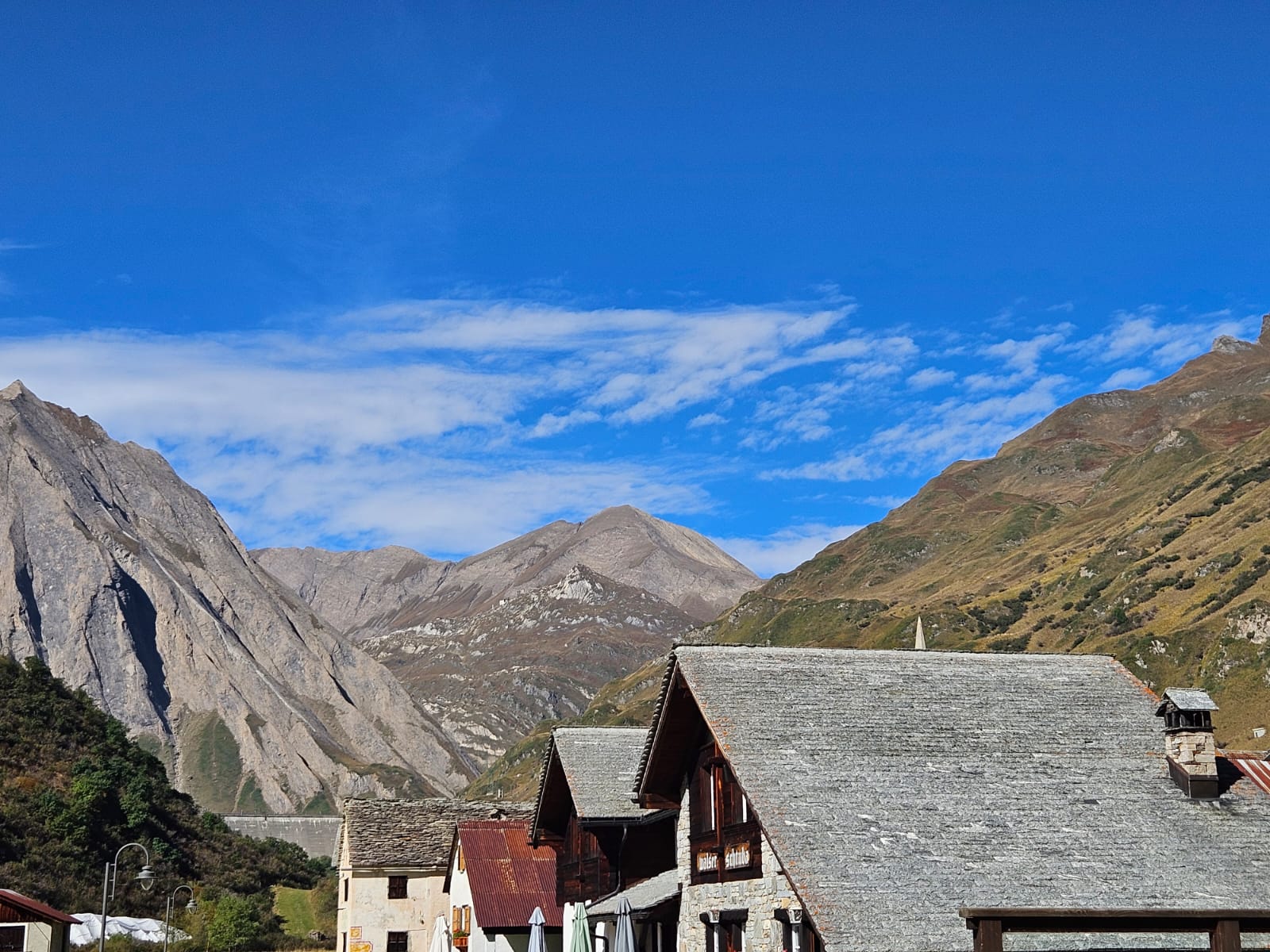 Tragedia in Val Formazza, velo di silenzio nella valle