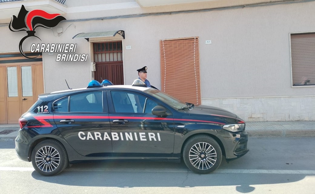 Carabinieri contro maltrattamenti a Latiano (BR)