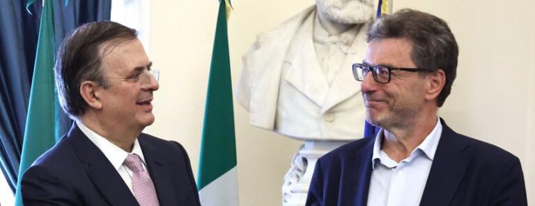 Giorgetti e De Gennaro (GdF), impegno contro crimine del Messico