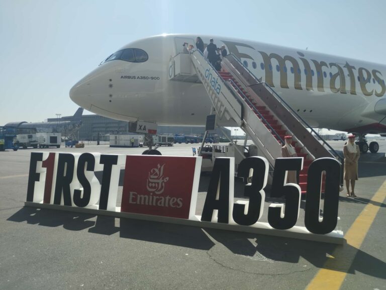 First-A350-EMIRATES